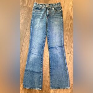 Boot cut, high rise Express Jeans. Size 6/R
